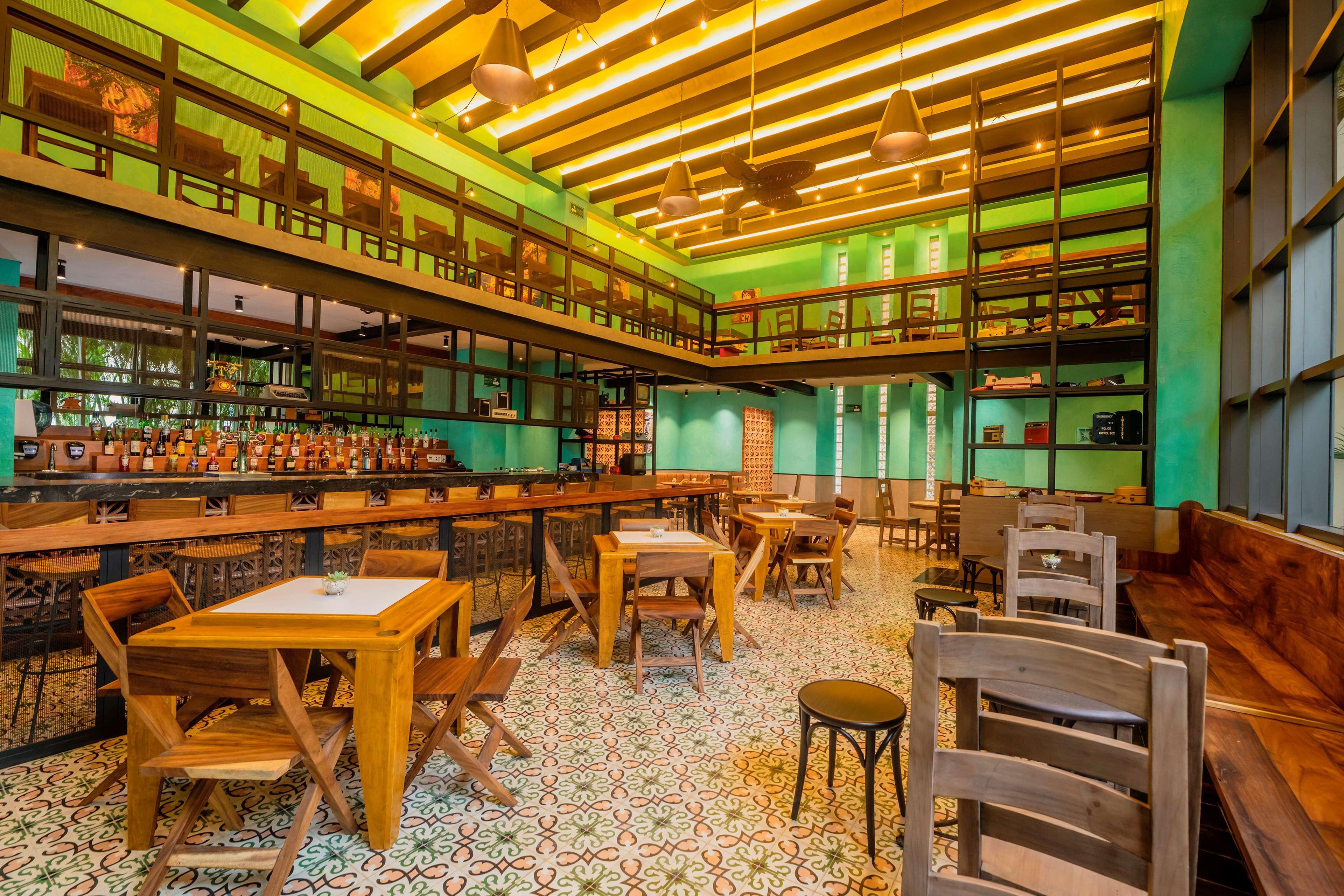 Hotel Atelier Playa Mujeres (Adults Only) Cancún Esterno foto Interior of a restaurant in the Philippines