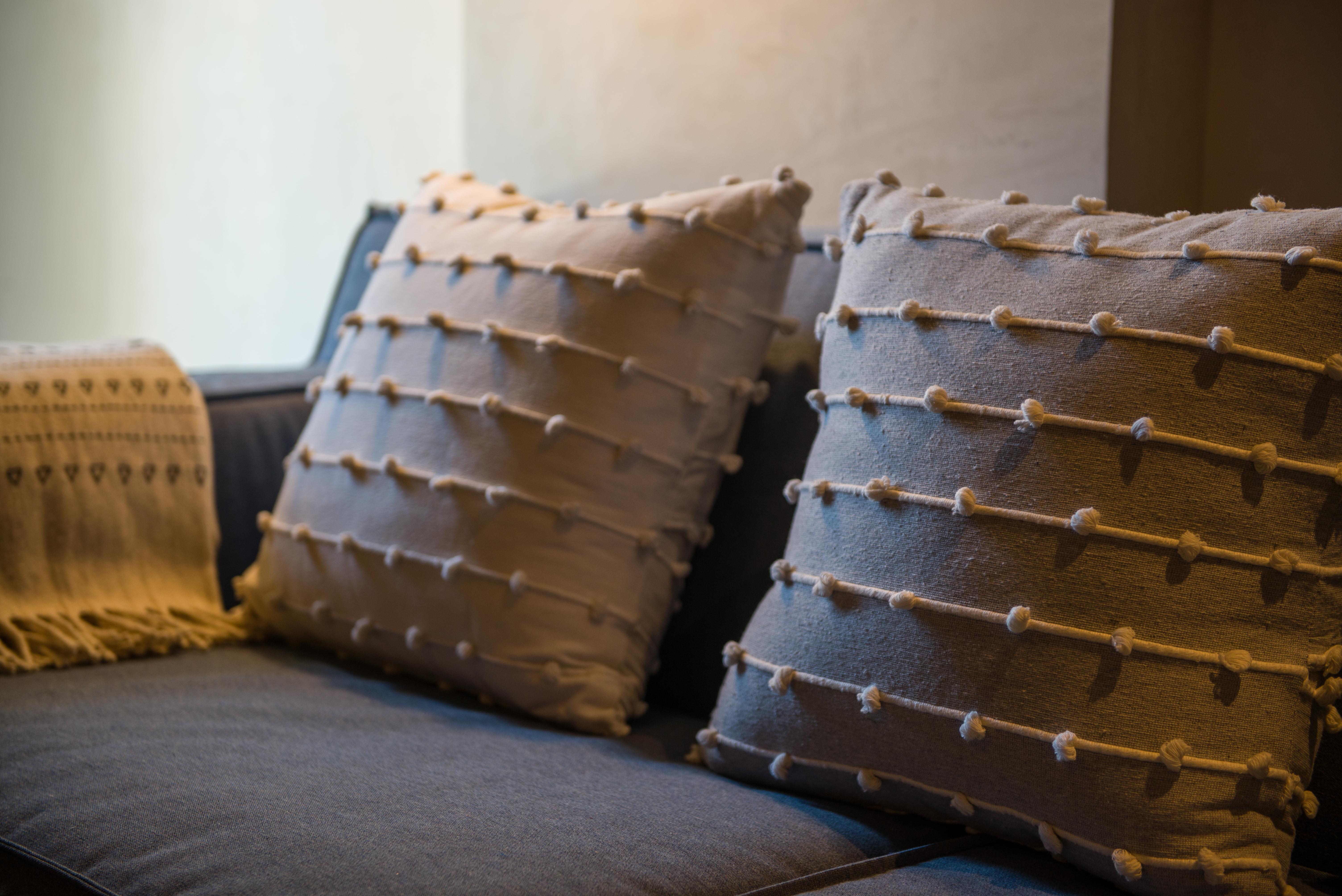 Hotel Atelier Playa Mujeres (Adults Only) Cancún Esterno foto Decorative cushions